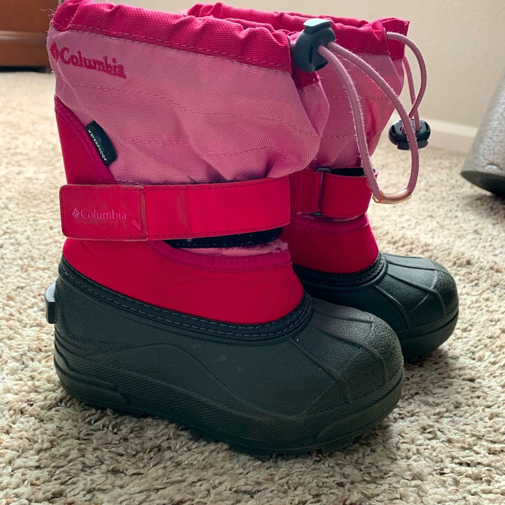 Columbia kid snow boot size 10